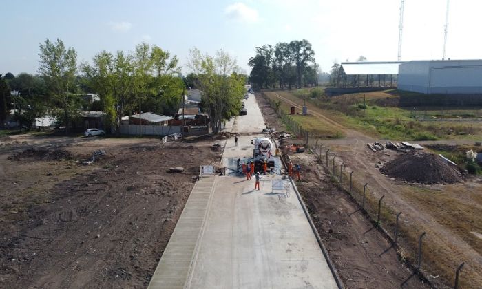 Florencio Varela - Andrés Watson y Gabriel Katopodis verificaron avances en importantes obras