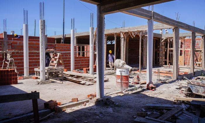 F. Varela - Avances en la construcción de un nuevo Centro de Salud en San Jorge