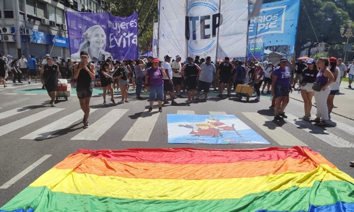 Marcha Federal LGBT+ Antifascista - Miles de personas se movilizan a Plaza de Mayo