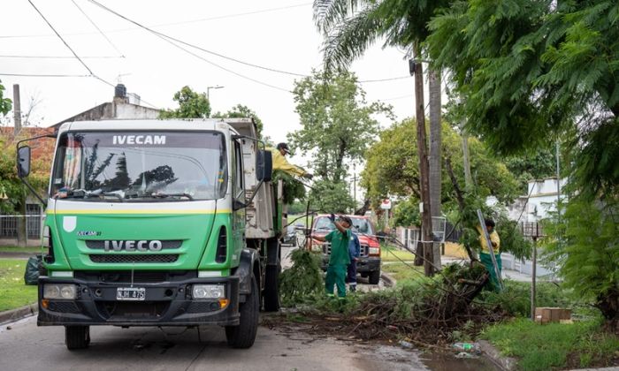 Florencio Varela - Sigue el accionar municipal tras la lluvia