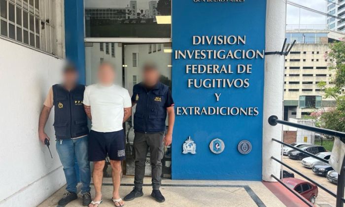 CABA - La PFA detuvo a un peruano prófugo buscado por homicidio