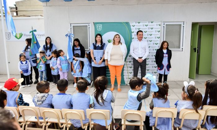 F. Varela - Watson inauguró el renovado Centro de Desarrollo Infantil en Agustín Ramírez