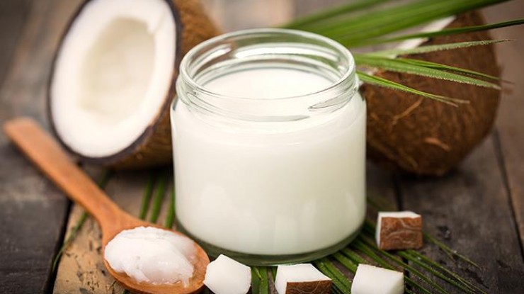 ANMAT prohibió un aceite de coco, dos de oliva y unos pickles