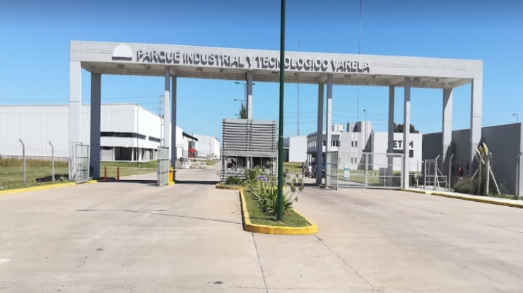 Más industrias para Varela