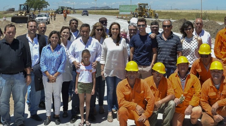 "Vidal realizó en 3 años un 42% más de obras viales que Scioli"