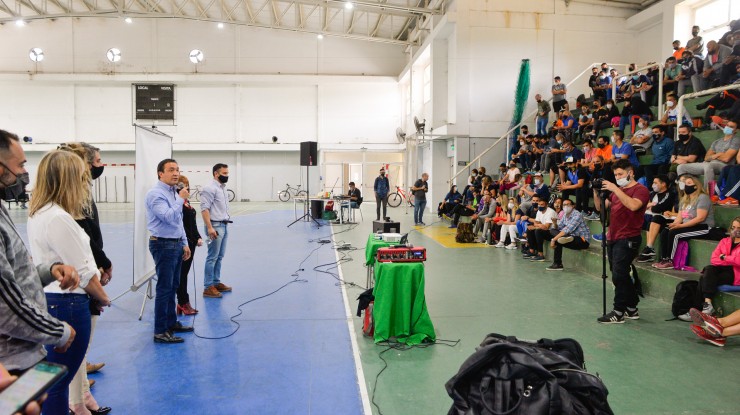 Capacitación a docentes en “La Patriada”