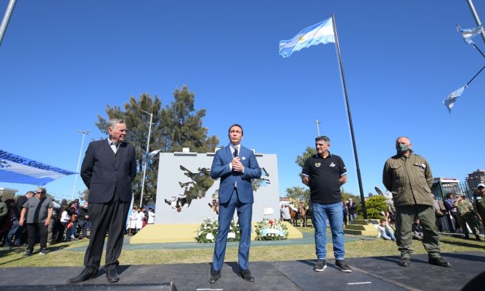 Florencio Varela conmemoró a los veteranos y caídos en la Guerra de Malvinas