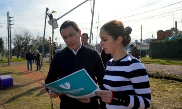 F. Varela: Andrés Watson supervisó la puesta en valor de una plaza en Ingeniero Allan
