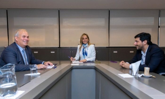 AySA y el Colegio de Escribanos firmaron un convenio para la accesibilidad en la entrega de Certificados
