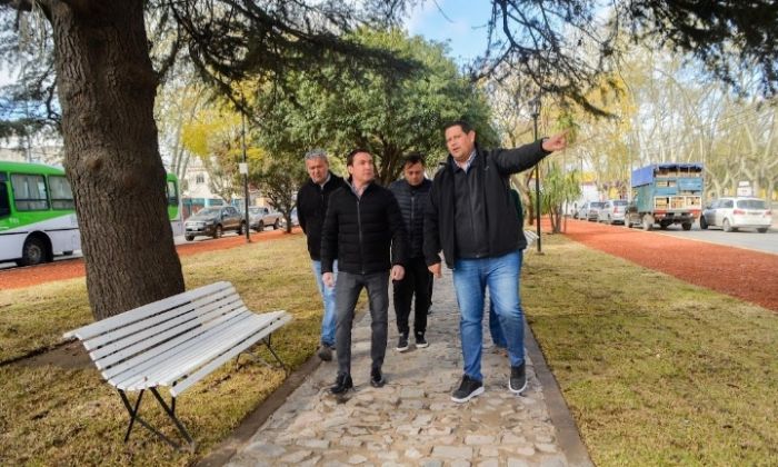 F. Varela: Watson habilitó la utilización del cuarto boulevard renovado sobre la avenida San Martín