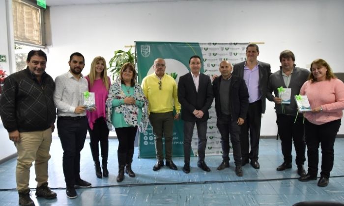 F. Varela: Watson analizó resultados preliminares del Programa “Contener” junto a directivos