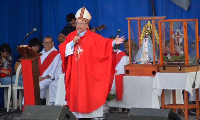 Florencio Varela vivió una gran fiesta en honor al Señor de los Milagros de Mailín