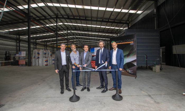 Andrés Watson y Santiago Cafiero inauguraron una nueva empresa en Florencio Varela