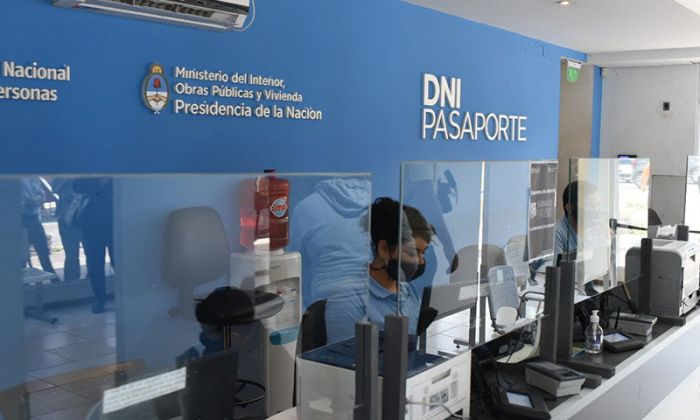 F. Varela - Extienden el plazo para efectuar trámites en el tráiler del Registro Nacional de las Personas