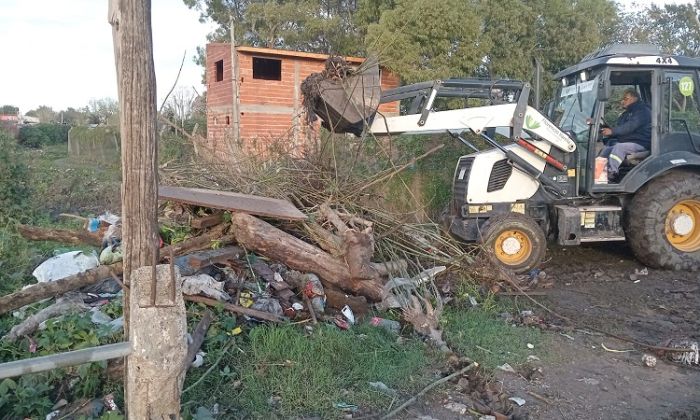 Florencio Varela - Continuaron las tareas tras las intensas lluvias