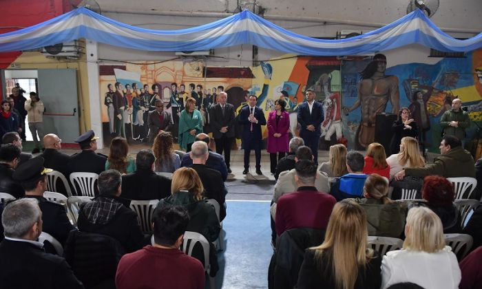 Florencio Varela conmemoró el Día de la Independencia
