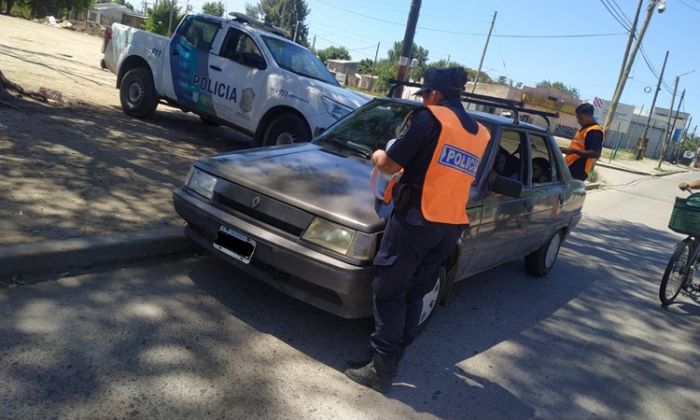 Florencio Varela - Operativos de control vehicular en Ingeniero Allan y El Parque