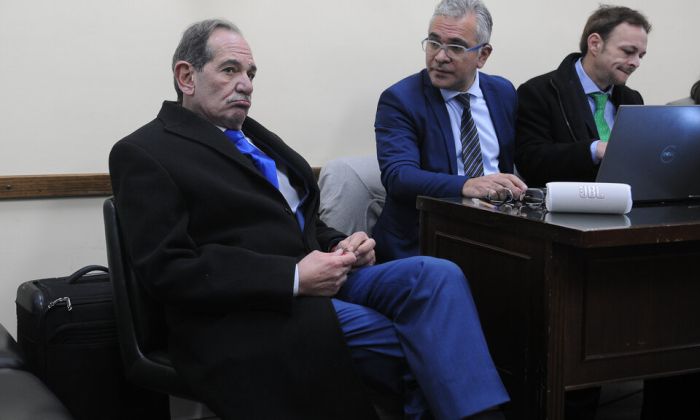 A la cárcel, condenaron a 16 años de prisión a José Alperovich por abuso sexual