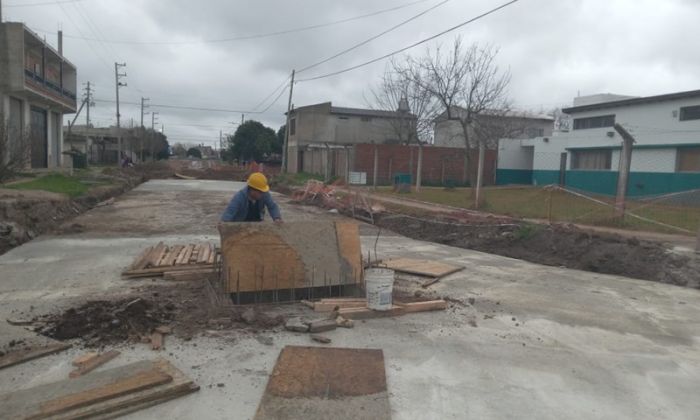 F. Varela - Avances en obras de infraestructura vial e hidráulica