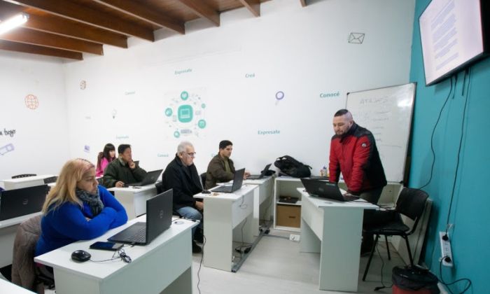 F. Varela – Abre la inscripción a los cursos gratuitos sobre herramientas digitales