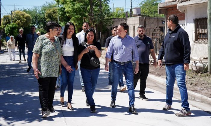 F. Varela - Culminó la pavimentación en calle Blandengues