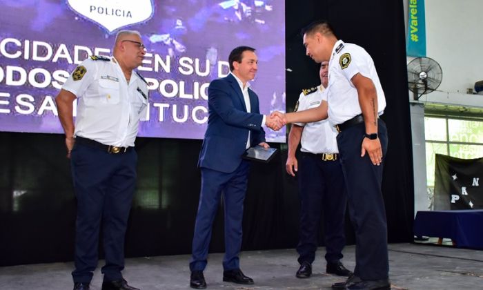 Conmemoración por los 203 años desde la creación de la Policía Bonaerense