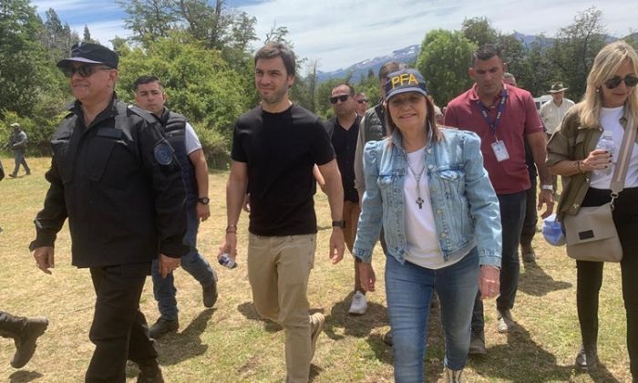 Chubut – Desalojaron tierras tomadas por mapuches en el Parque Nacional Los Alerces
