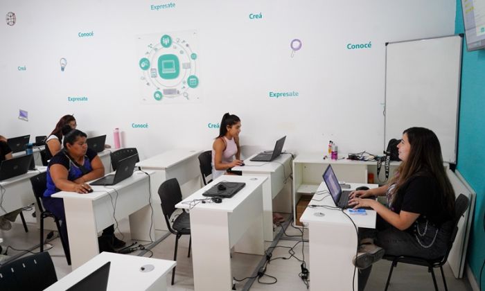 Florencio Varela –Herramientas digitales: clases sin costo