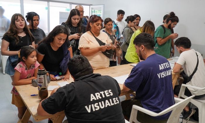 F. Varela - Matriculación para los talleres culturales gratuitos de febrero