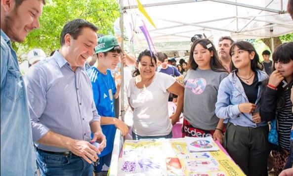 Capacitaciones, conocimientos y estrategias para la juventud varelense