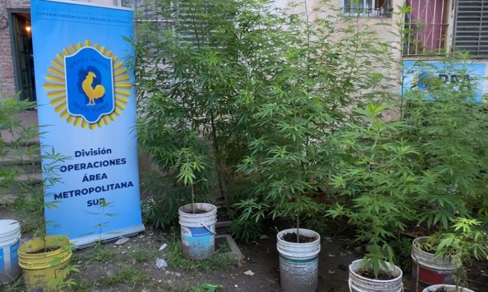 La PFA desarticuló dos bunkers de drogas en Florencio Varela