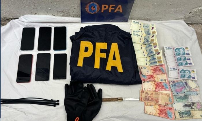 La PFA desarticuló una banda de criminales que se vestían de policías para robar