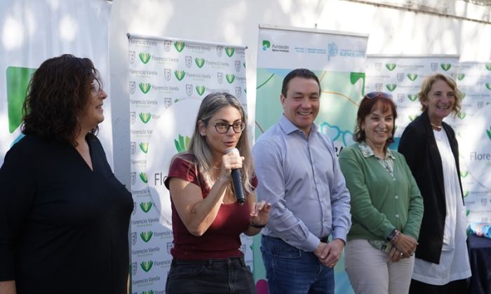 F. Varela – Anteojos gratuitos para estudiantes de la Primaria Nº 5