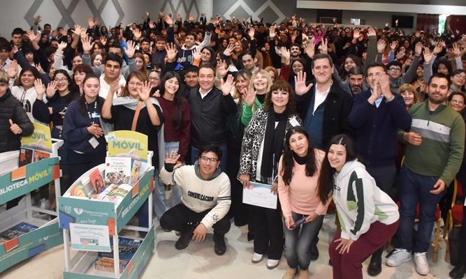 Recursos literarios para escuelas varelenses