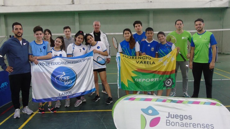 El equipo de bádminton varelense viaja a la final