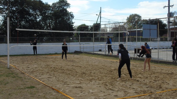 Se disputó la etapa local de Beach Vóley