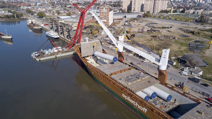 Una metalúrgica Varelense exporta por primera vez torres eólicas a Estados Unidos