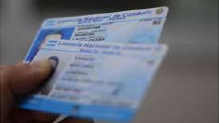 Trámites para licencias de conducir en Fcio. Varela