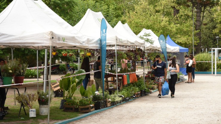 Jornadas de promoción florícola varelense