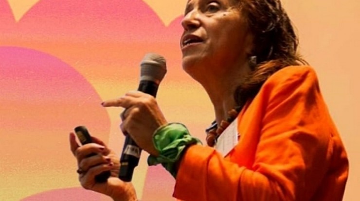 Profesional del HEC en el comité editor de The Lancet