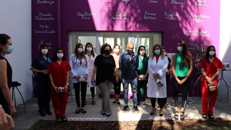 Distinguieron al primer equipo de mujeres que realizó un trasplante
