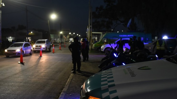 Watson supervisó un operativo de control vehicular en Ingeniero Allan