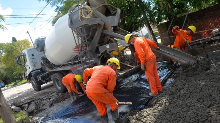 Avanzan obras en calle de Cruce Varela