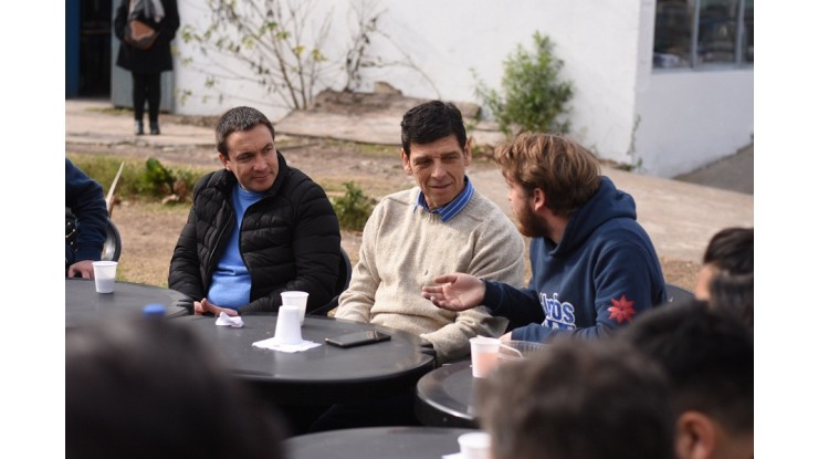 Watson y Medina junto a la agrupación “Unidos por la UNAJ”